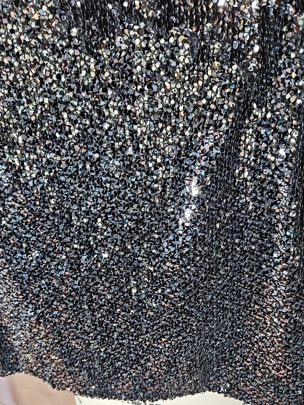 Forever 21 Black Fully Sequin Mini Skirt Size Small - Picture 2 of 4
